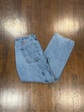 Distressed Wrangler Carpenter Jeans